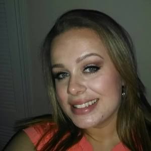 Meet your Posher, Kaycie